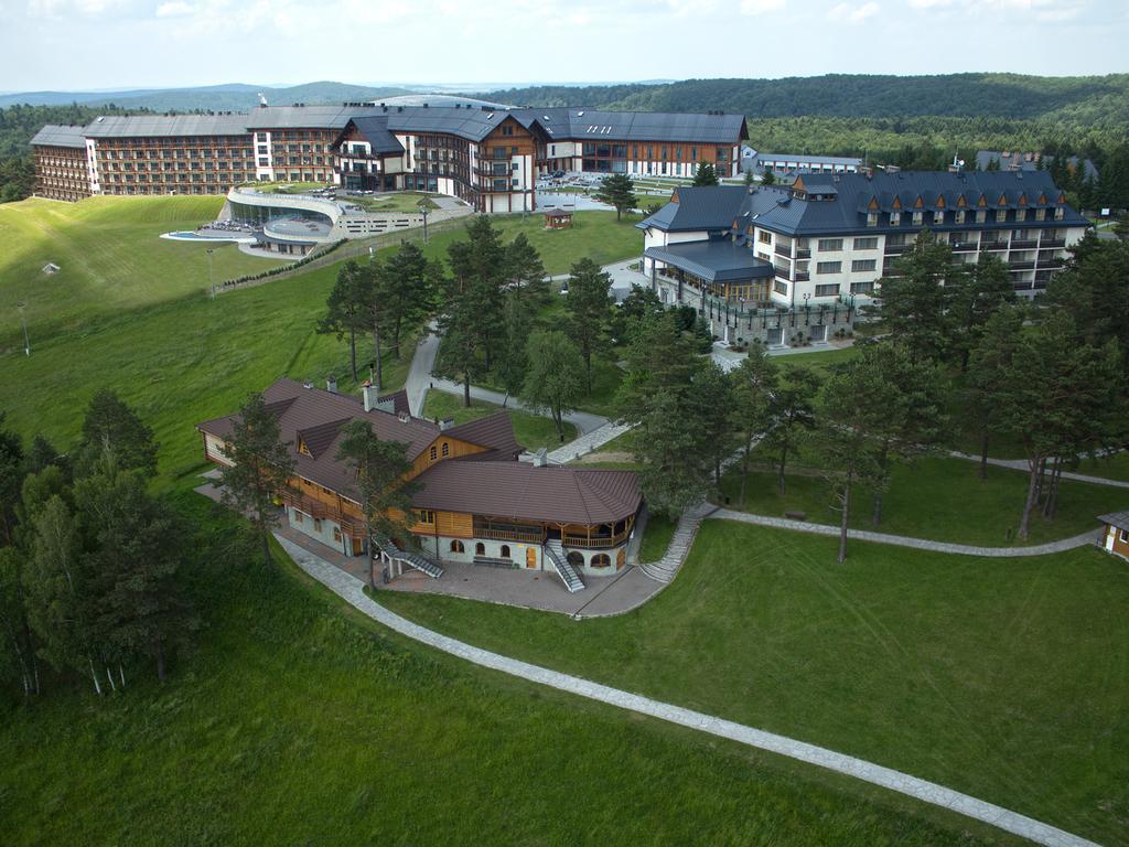 Hotel Arłamów Exterior foto