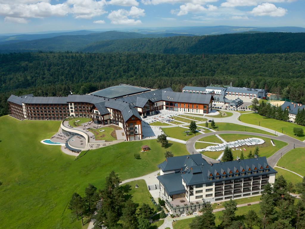 Hotel Arłamów Exterior foto