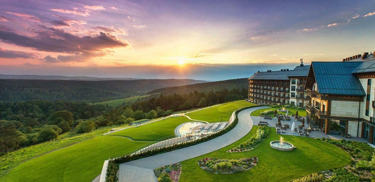 Hotel Arłamów Exterior foto